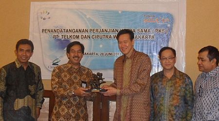 TELKOM SEDIAKAN LAYANAN ICT DI CIPUTRA WORLD JAKARTA