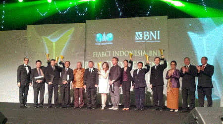 GRUP CIPUTRA MENANGKAN 2 KATEGORI PRIX D’EXCELLENCE AWARDS 2012