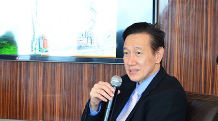 CANDRA CIPUTRA RAIH PENGHARGAAN PROPERTY MAN OF THE YEAR 2014