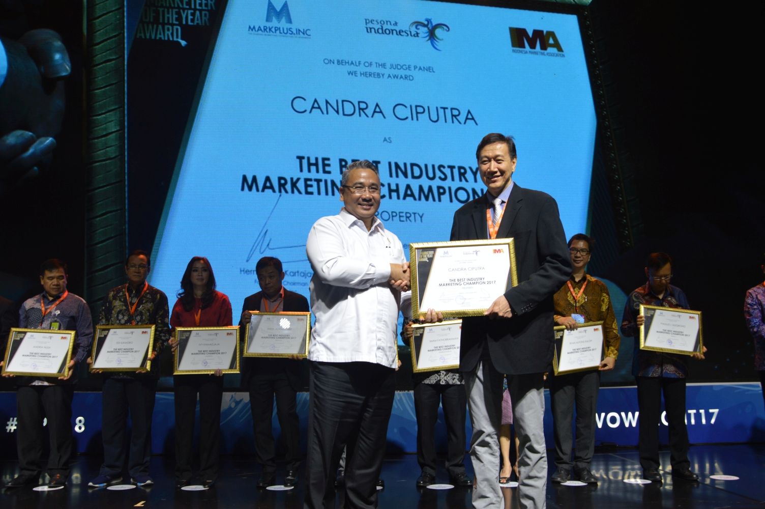 Candra Ciputra Received Two Awards