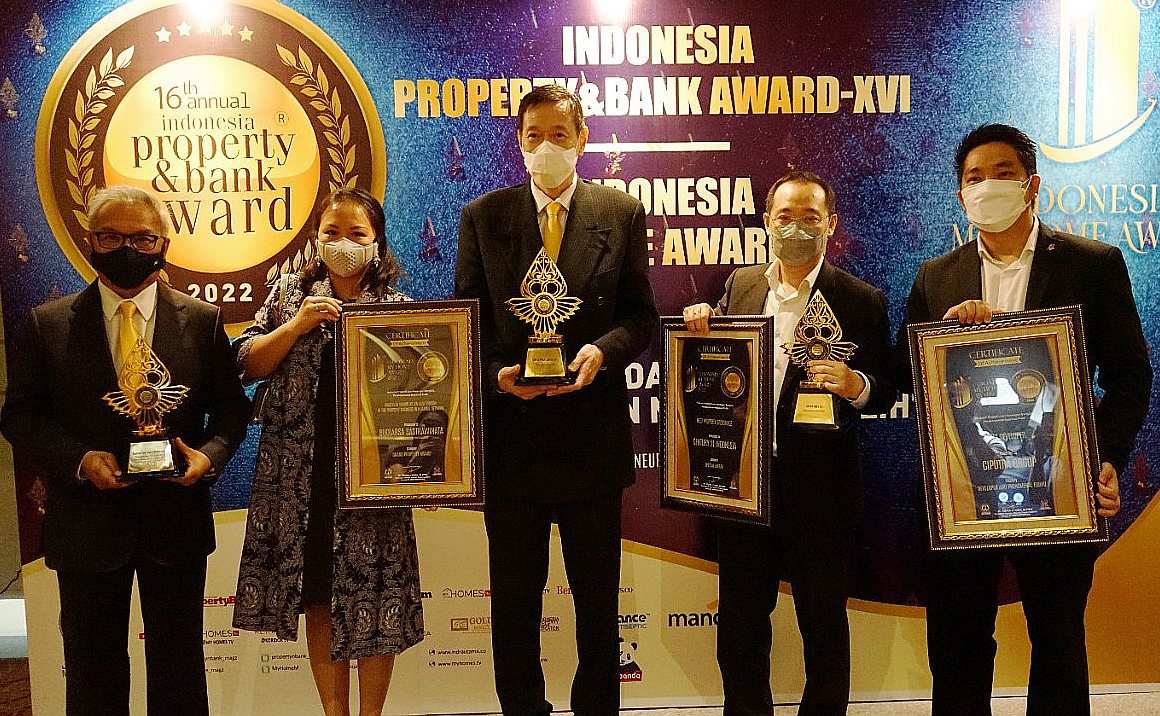 Ciputra Group Won Several Awards at “Indonesia Property & Bank Award 2022”