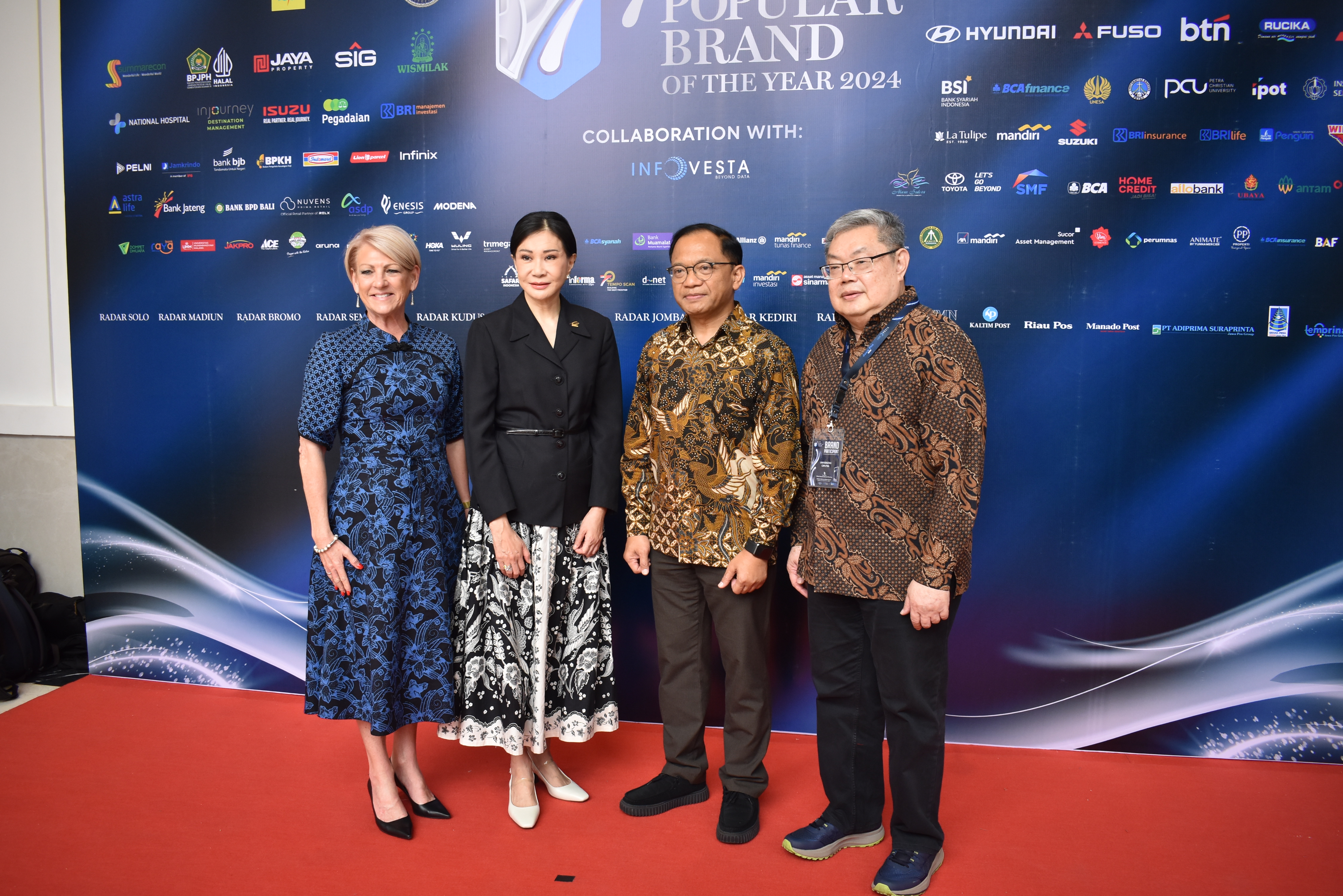 CTRA, Sekolah Ciputra Surabaya, dan Universitas Ciputra Surabaya Meraih Penghargaan “Jawa Pos 7 Most Popular Brand of The Year 2024”